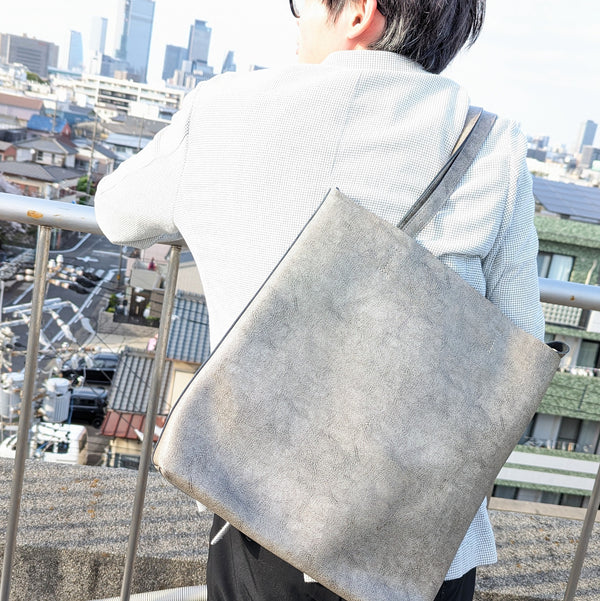 グロッシー トートバッグ(縦型)
