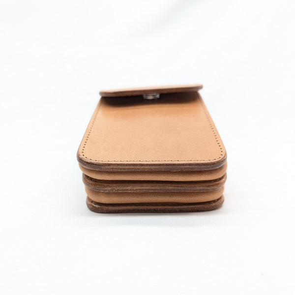 スマートフォンケースBIG W