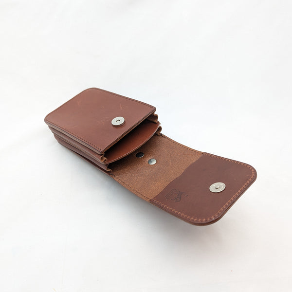 スマートフォンケースBIG W