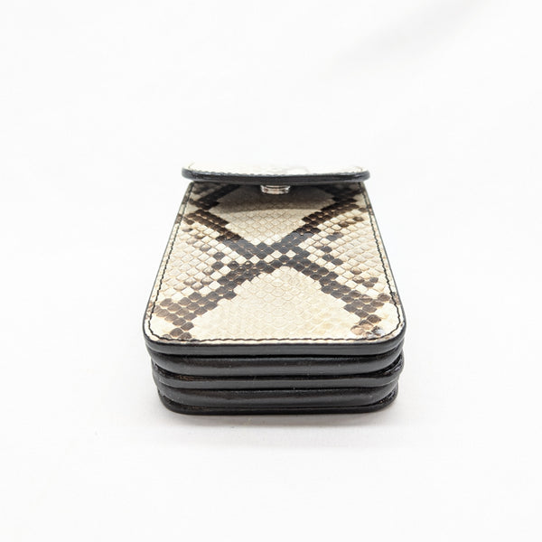 スマートフォンケースBIG W パイソン