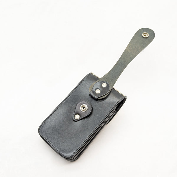 スマートフォンケースBIG W パイソン