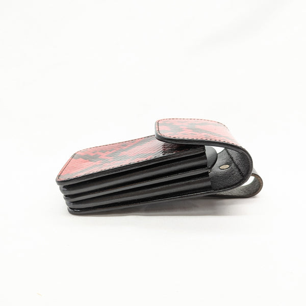 スマートフォンケースBIG W パイソン