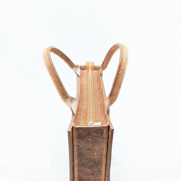 スクエアバッグ フラワーエンボス