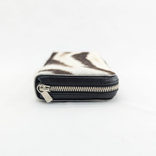 限定両マチFRFスリム ゼブラ