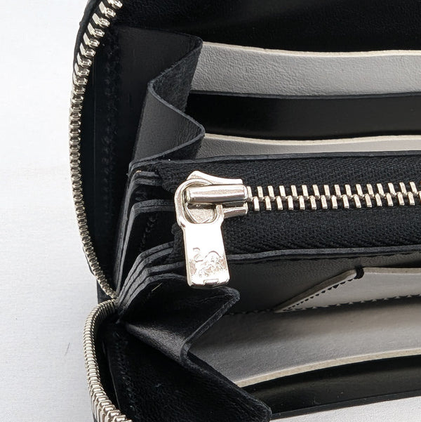 限定両マチFRFスリム ゼブラ