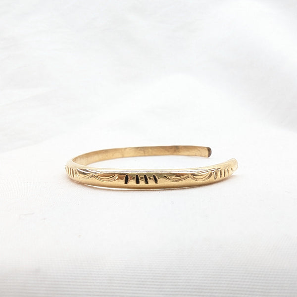 12KGバングル 《Navajo族》スタンプワーク