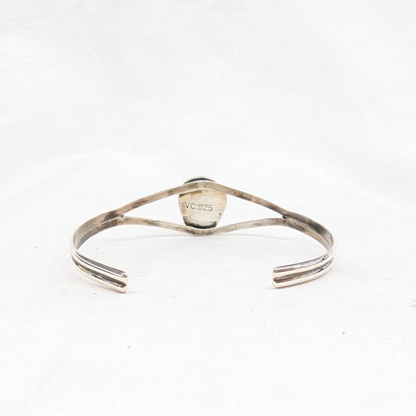 スリーピングビュティターコイズバングル 《Navajo族》ワイヤーワーク