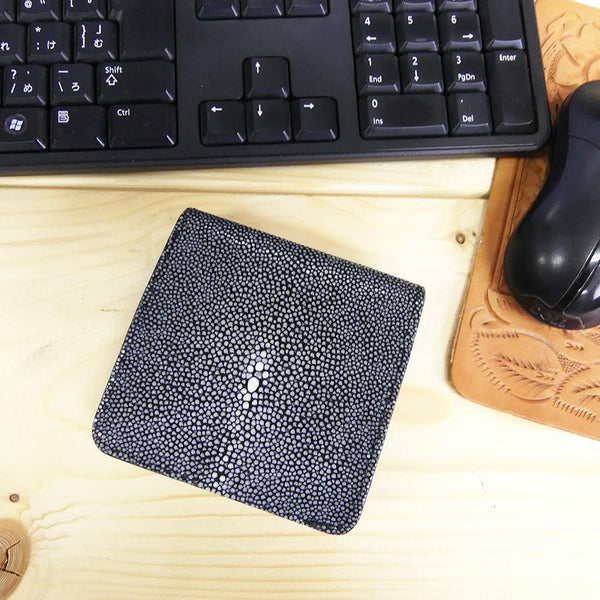 ミニマム財布 エイスター 限定