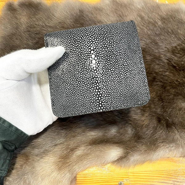 ミニマム財布 エイスター 限定