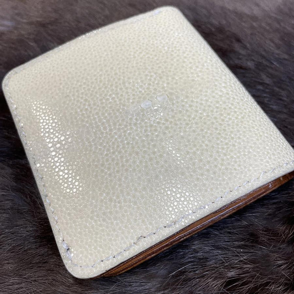 ミニマム財布 エイスター 限定