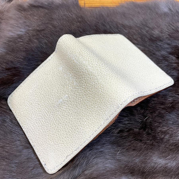 ミニマム財布 エイスター 限定