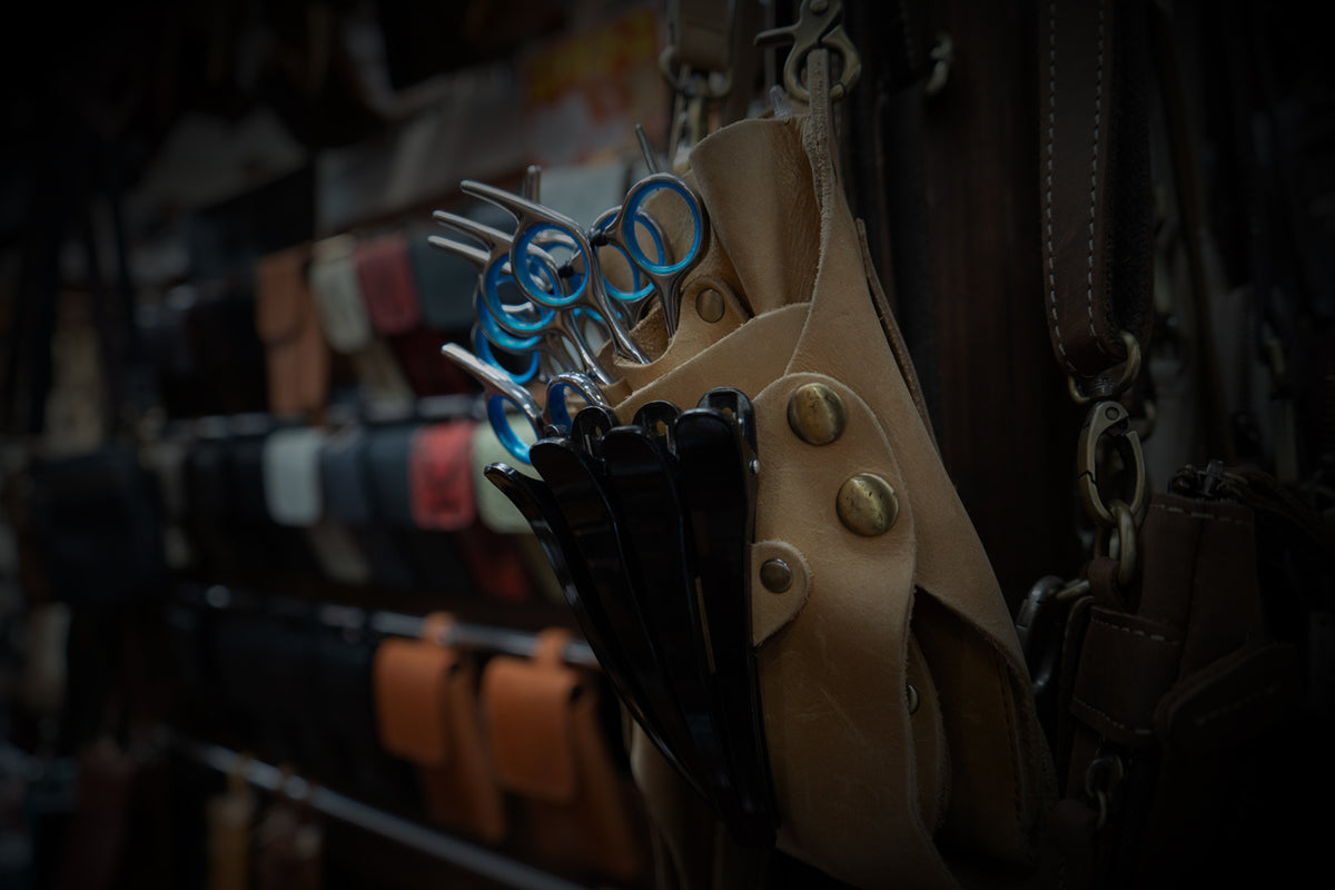 プロの道具として選ばれるシザーケース