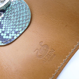 スマートキーホルダー パイソン