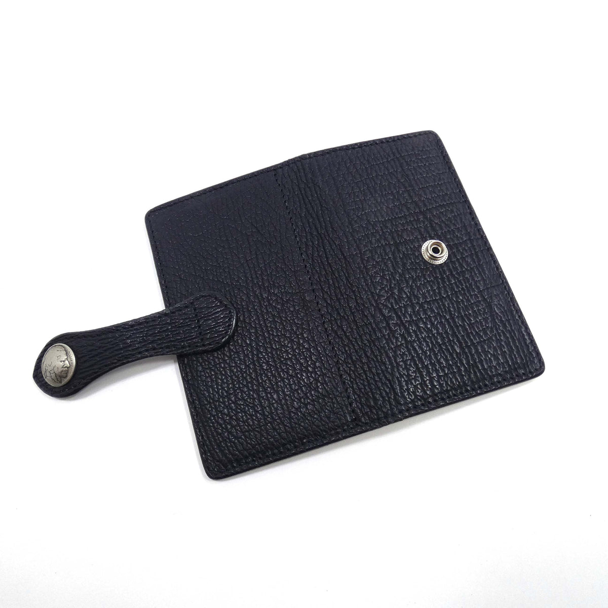 手帳型スマホカバー　シャーク　Mサイズ