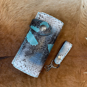 限定手染め　5103二つ折りF財布　パイソン