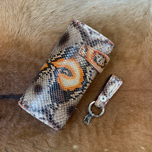 限定手染め　5103二つ折りF財布　パイソン