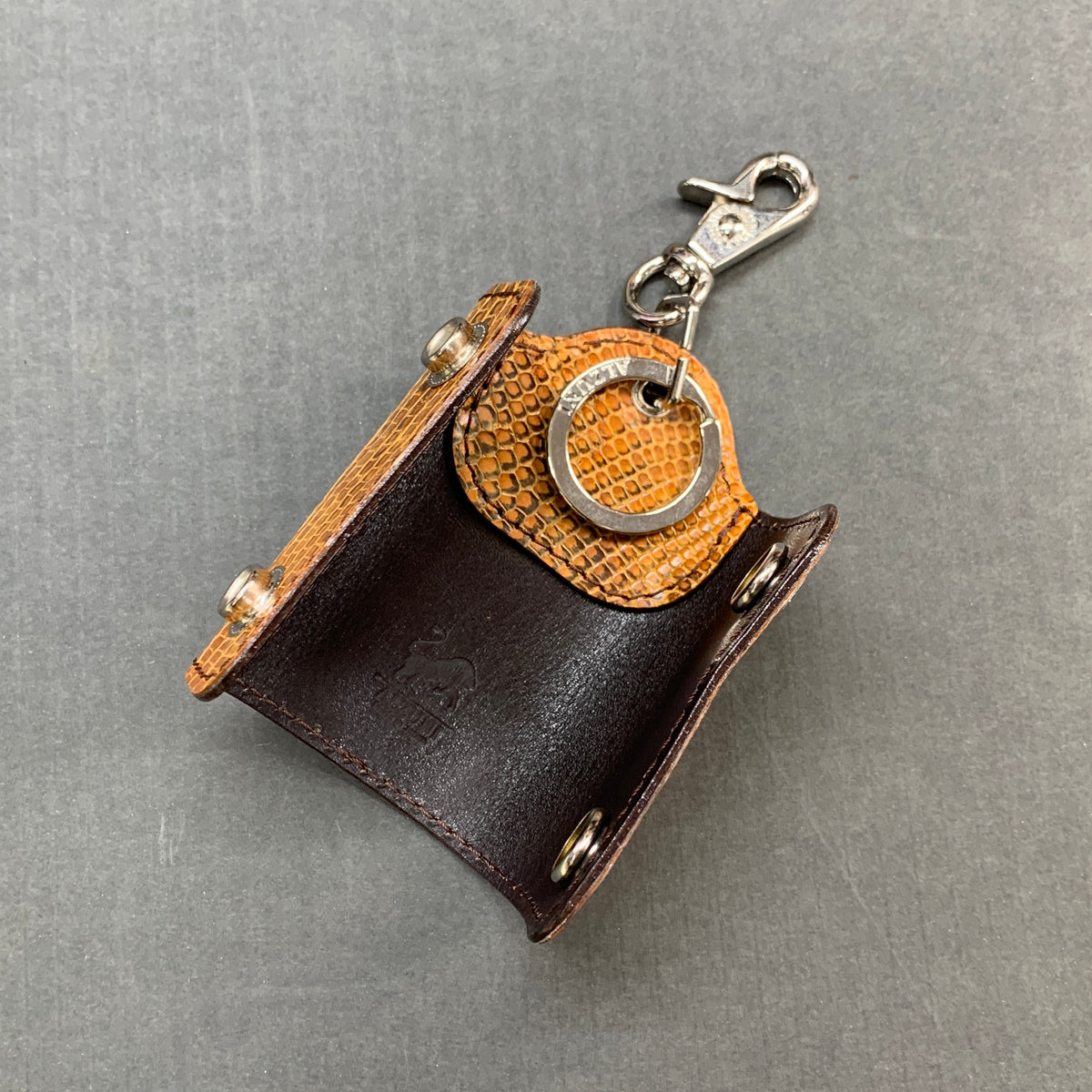 スマートキーホルダー リザード