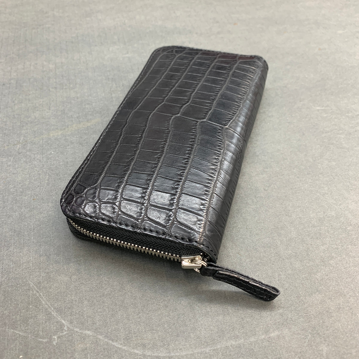 ALZUNI公式】クロコダイル財布｜シャムワニ・ナイルクロコ使用の日本製 