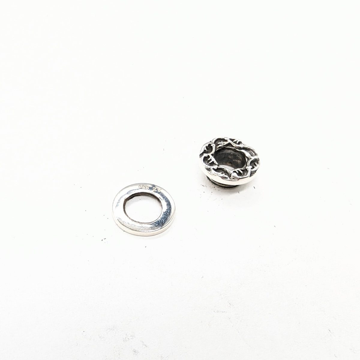 silver ハトメ（棘）