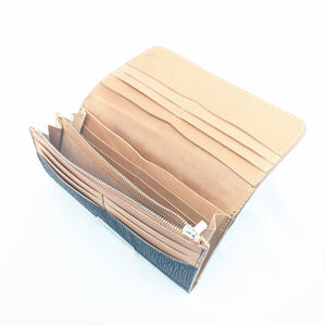 5103 二つ折りF ベロ無 シャーク