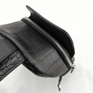 オンラインショップ限定　ボディバッグ　（クロコダイル型押）