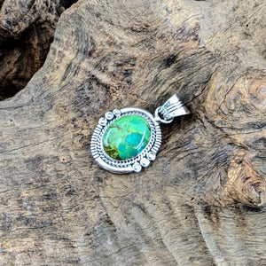 モーニングスターターコイズ　ネックレストップ《Navajo族　Running Bear》