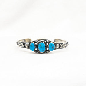 スリーピングビュティ３連ターコイズバングル　《Navajo族》