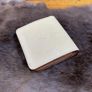 ミニマム財布 エイスター 限定