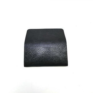 二つ折りF ベロ無 フラワーエンボス