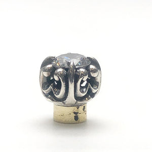 SVコンチョ（ユリ石入）