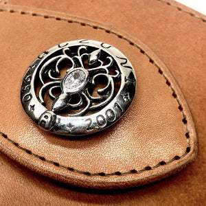 SVコンチョ（唐草石入り）