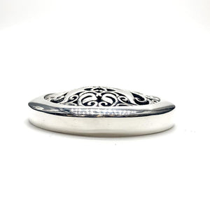 SVコンチョ（唐草）