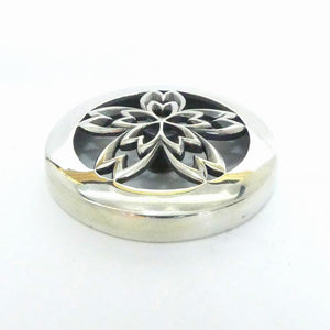 SVコンチョ （桜透かし）